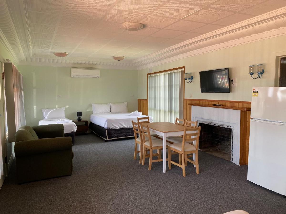 Lakeside Motel Waterfront Lakes Entrance Buitenkant foto