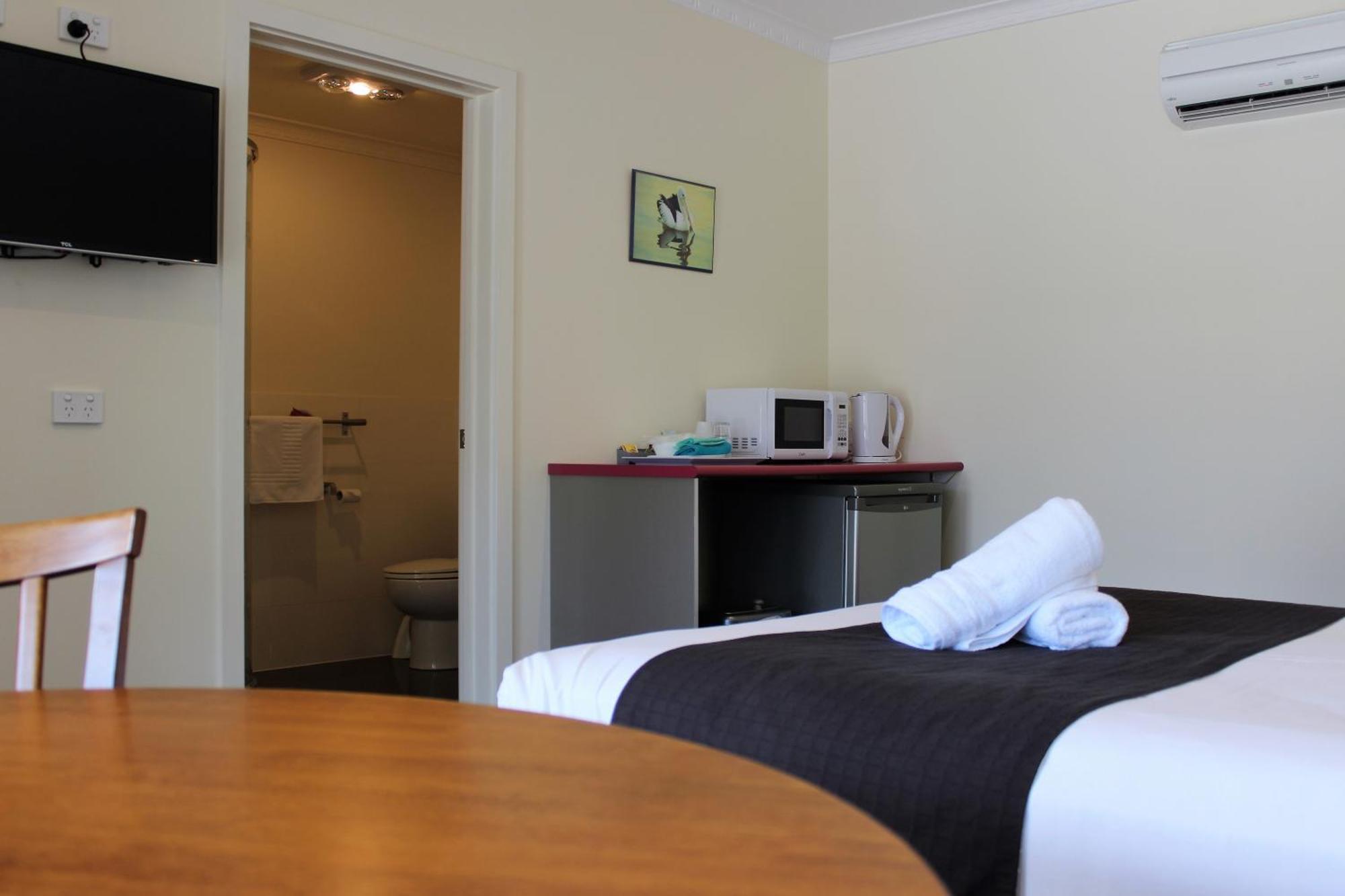 Lakeside Motel Waterfront Lakes Entrance Kamer foto