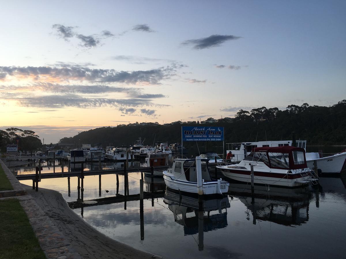 Lakeside Motel Waterfront Lakes Entrance Buitenkant foto
